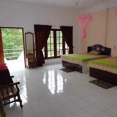 White Elephant Hotel Maskeliya Rum bild
