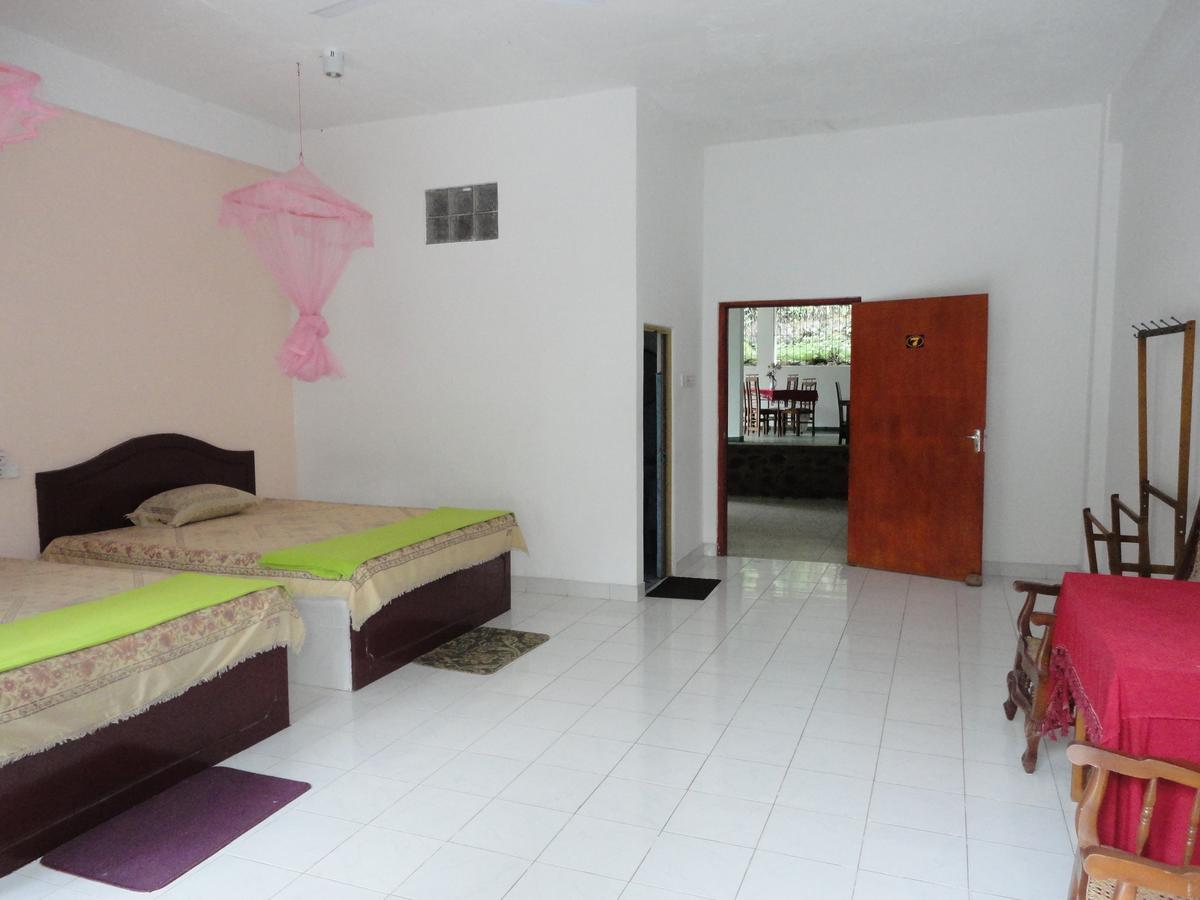 White Elephant Hotel Maskeliya Rum bild